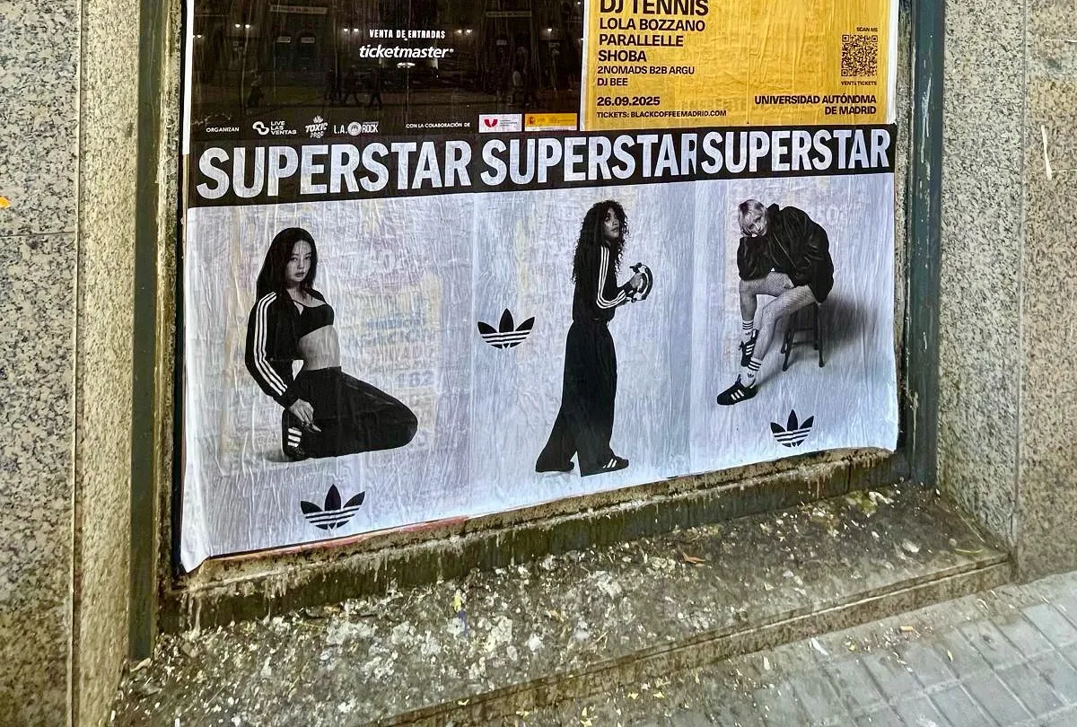 Cómo llevamos la mítica campaña de Adidas Superstar a las calles de Madrid y Barcelona con pegada de carteles