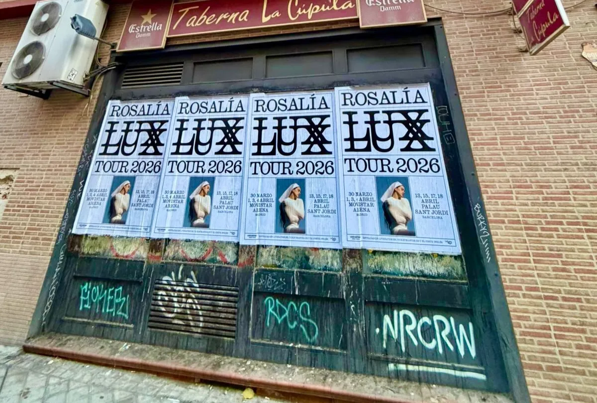 Dominamos las calles de Madrid y Barcelona con la campaña de Rosalía y su "LUX TOUR 2026"