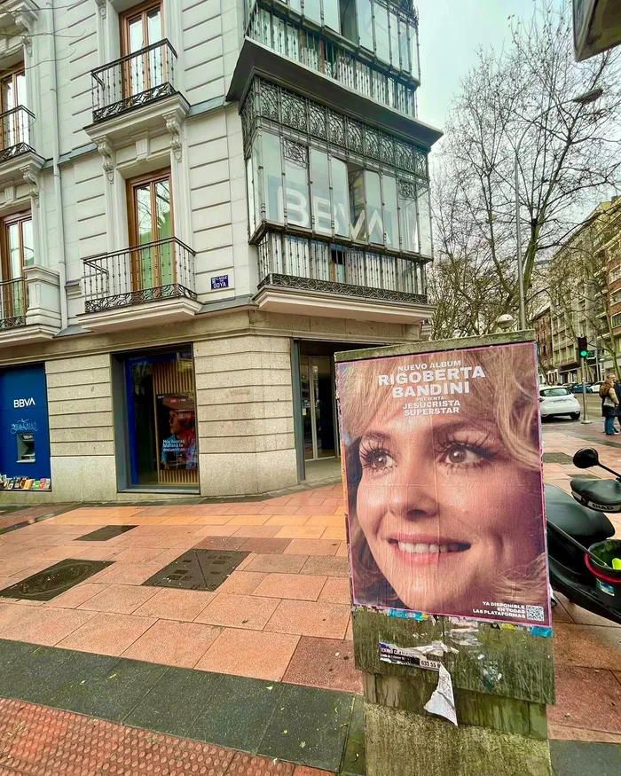 Portiamo in strada il nuovo disco "Jesucrista Superstar" di Rigoberta Bandini
